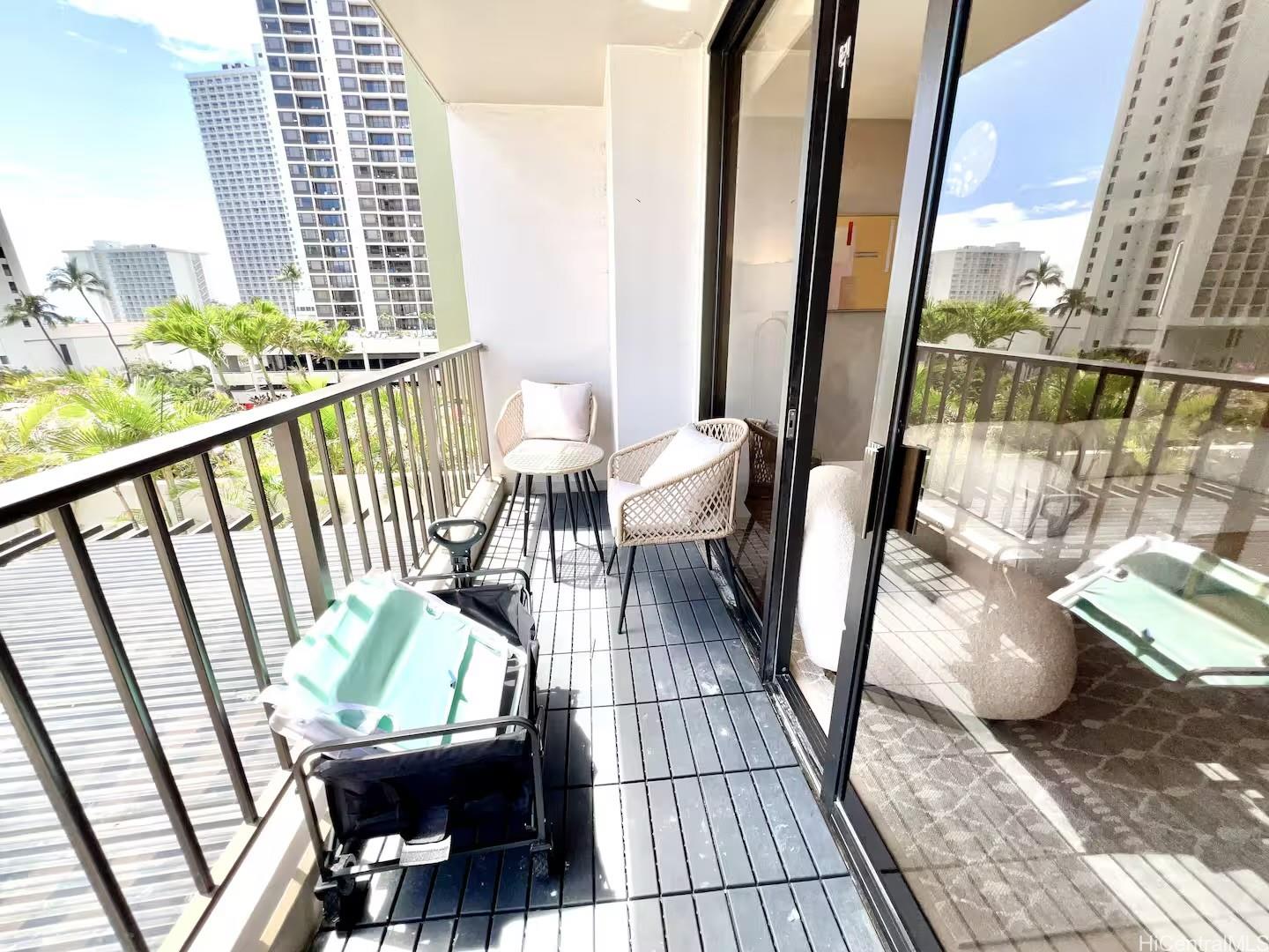 Waikiki Sunset condo # 710 (NUC), Honolulu, Hawaii - photo 19 of 25