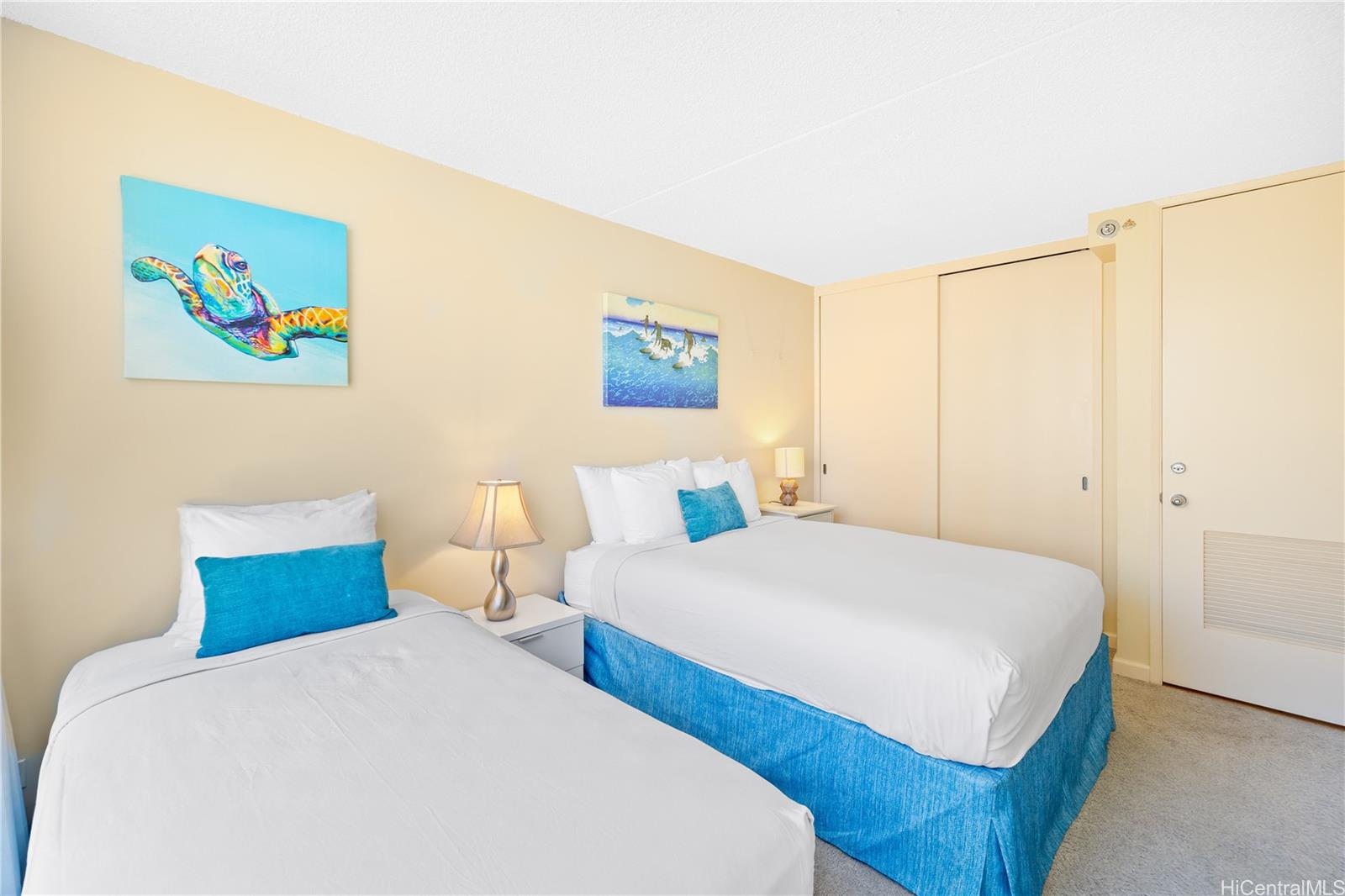 Waikiki Sunset condo # 810(NUC), Honolulu, Hawaii - photo 13 of 24