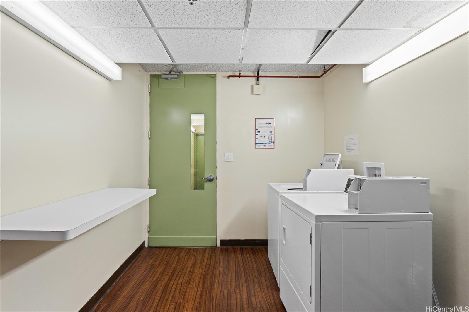 Waikiki Sunset condo # 902 (NUC), Honolulu, Hawaii - photo 19 of 22