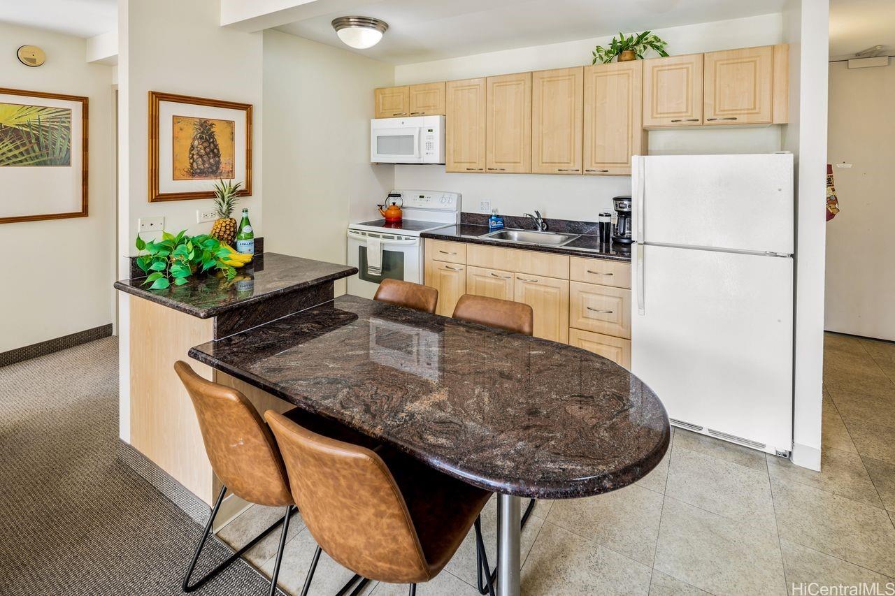 Waikiki Sunset condo # 906, Honolulu, Hawaii - photo 2 of 25