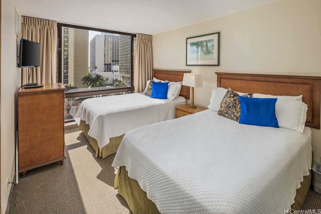 Waikiki Sunset condo # 906, Honolulu, Hawaii - photo 14 of 25