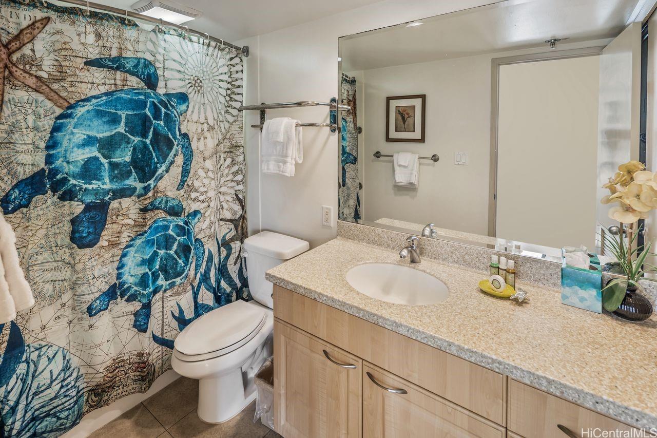 Waikiki Sunset condo # 906, Honolulu, Hawaii - photo 17 of 25