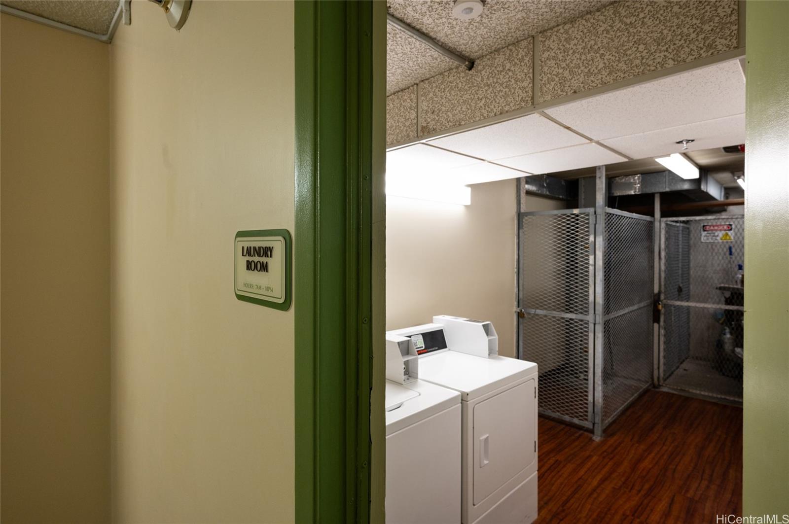 Waikiki Sunset condo # 910(NUC), Honolulu, Hawaii - photo 14 of 22