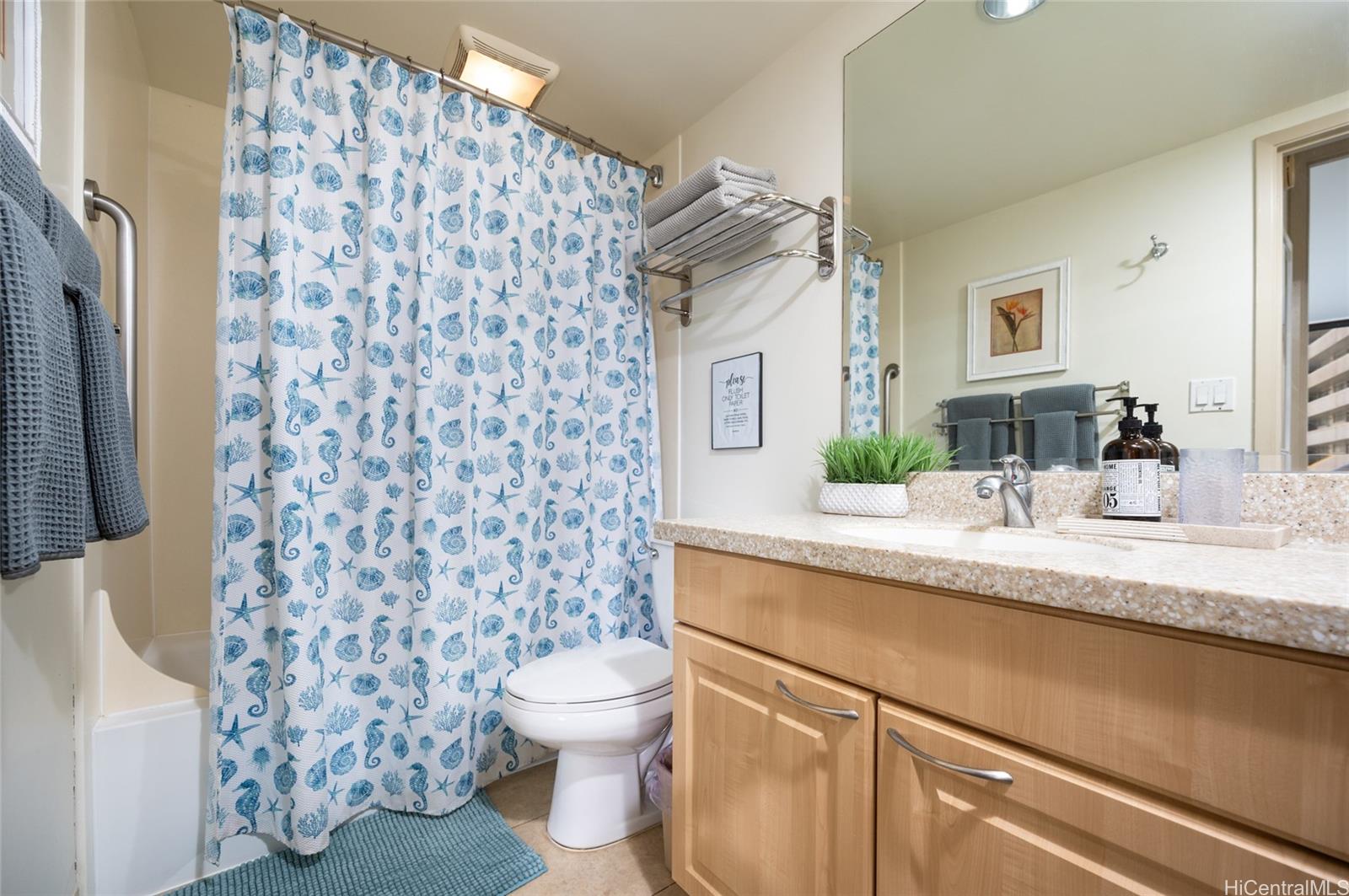 Waikiki Sunset condo # 910(NUC), Honolulu, Hawaii - photo 8 of 22