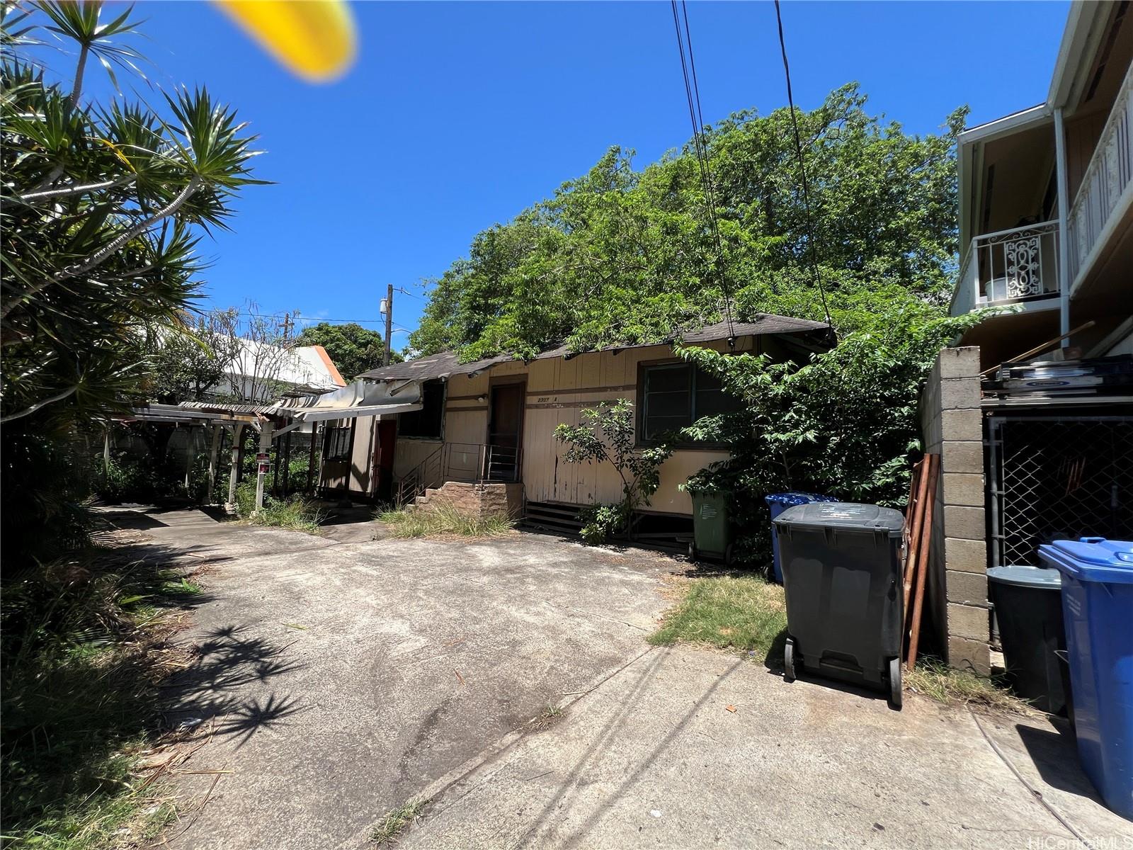 2307  School Street Kalihi-lower,  home - photo 1 of 4