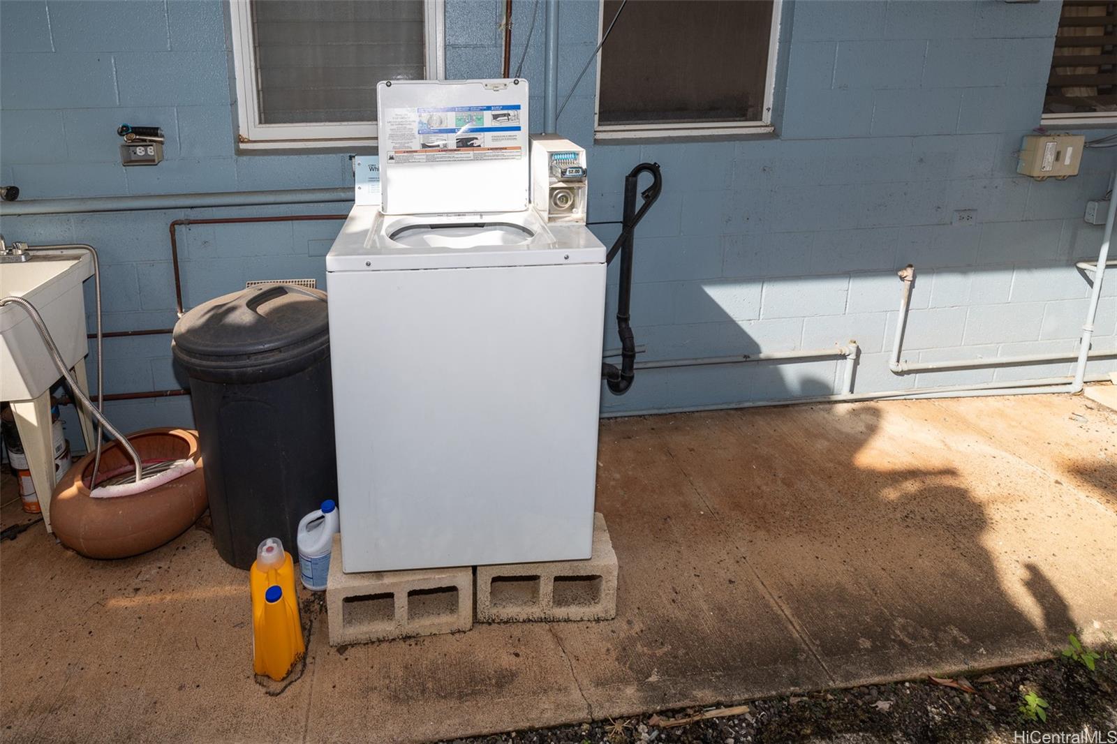 231 Lehua Street Wahiawa Oahu commercial real estate photo8 of 25