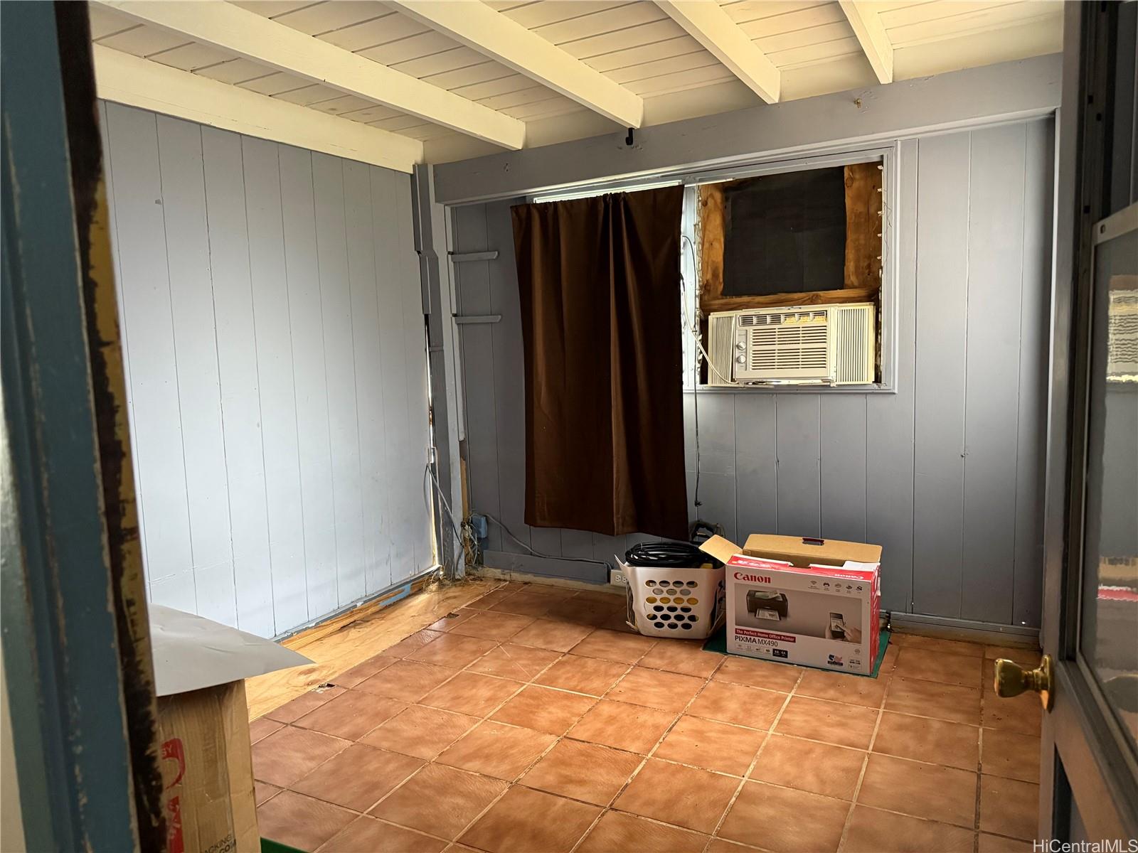 2310  Apoepoe Street Pacific Palisades, PearlCity home - photo 4 of 10