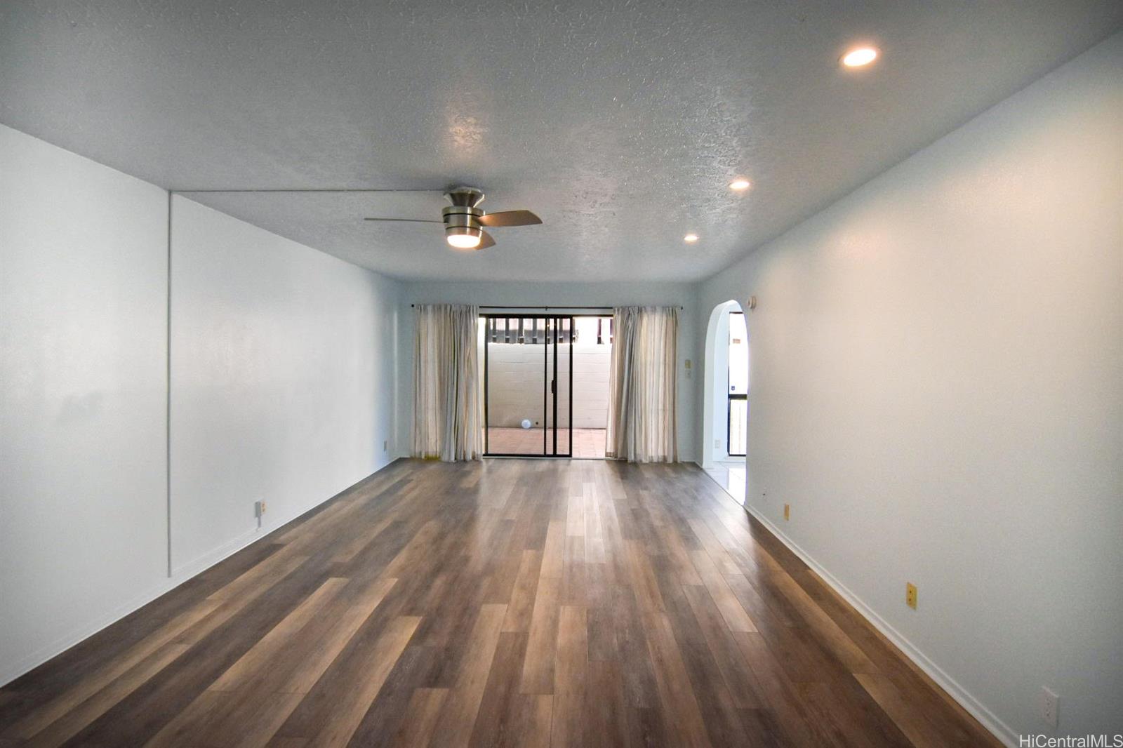 2312  Seaview Ave Manoa-lower, Honolulu home - photo 7 of 25