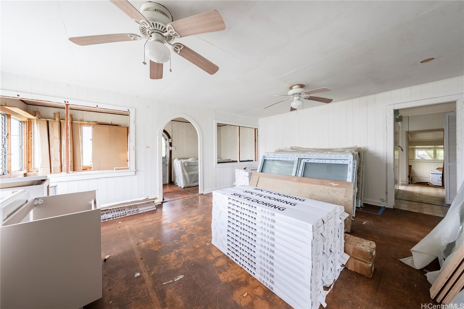 2315  California Ave Wahiawa Heights, Central home - photo 12 of 13