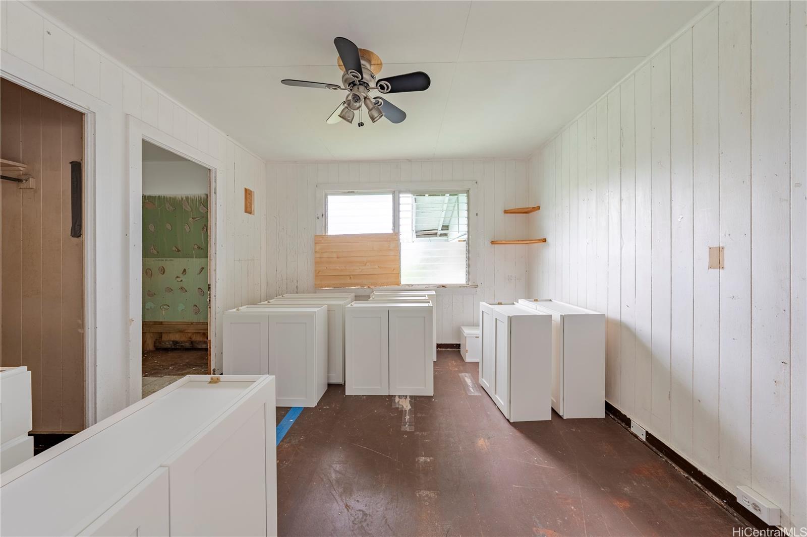 2315  California Ave Wahiawa Heights, Central home - photo 4 of 13