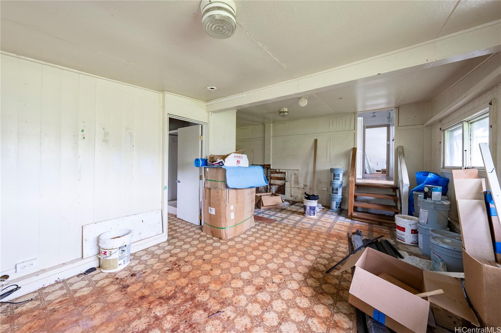 2315  California Ave Wahiawa Heights, Central home - photo 8 of 13