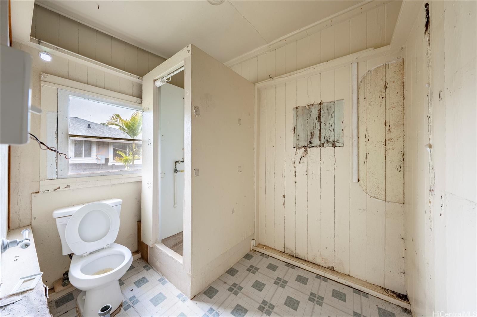 2315  California Ave Wahiawa Heights, Central home - photo 10 of 13