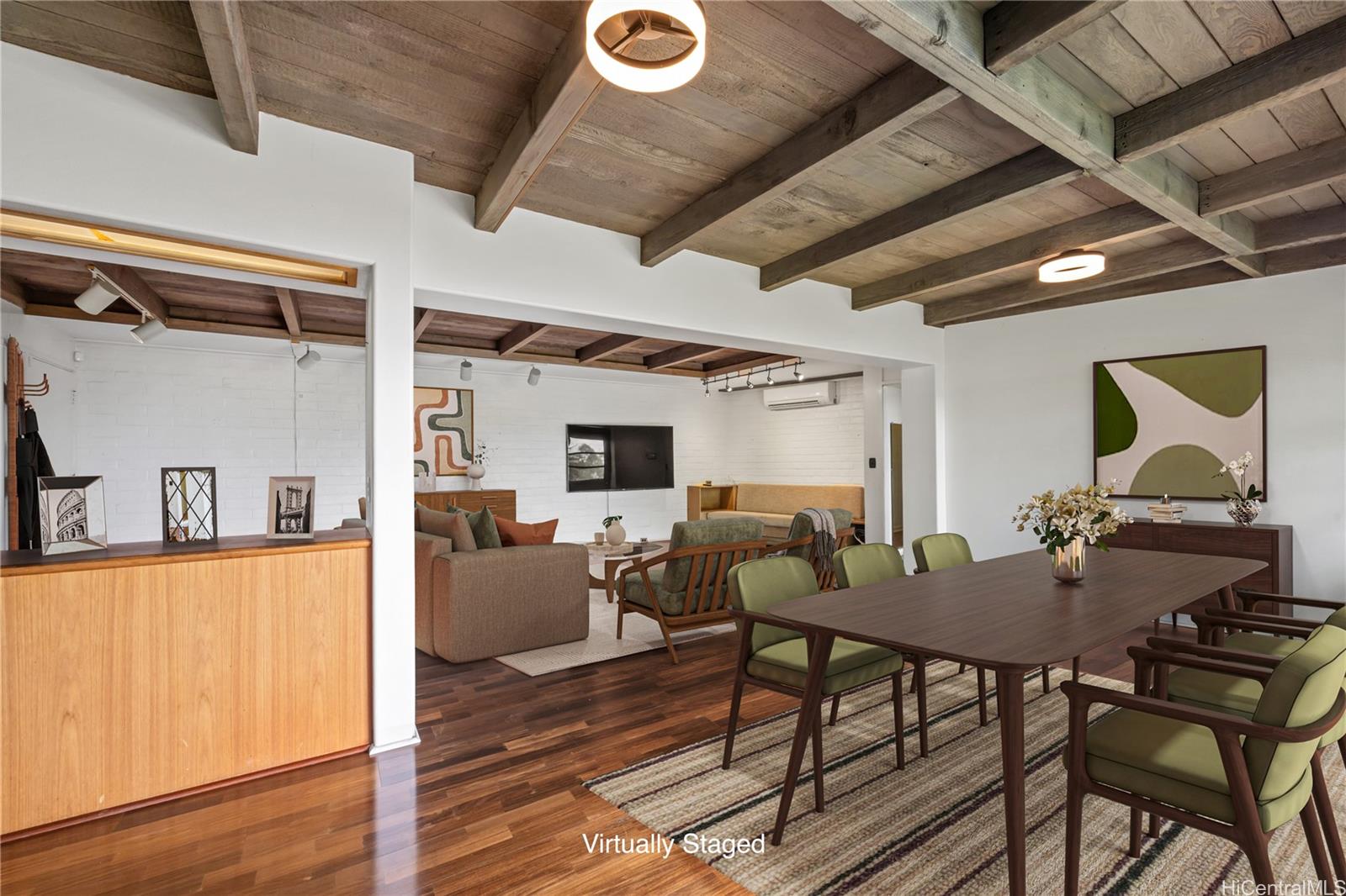 2316  Round Top Drive Makiki Heights, Honolulu home - photo 8 of 25