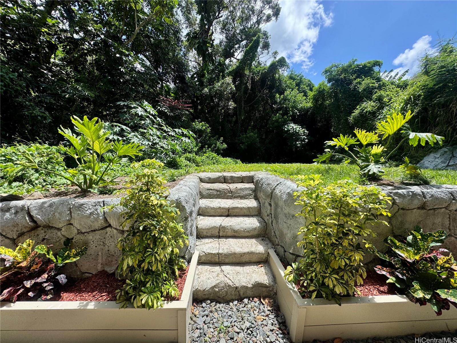 2318  Waiomao Rd Palolo, Diamond Head home - photo 21 of 25