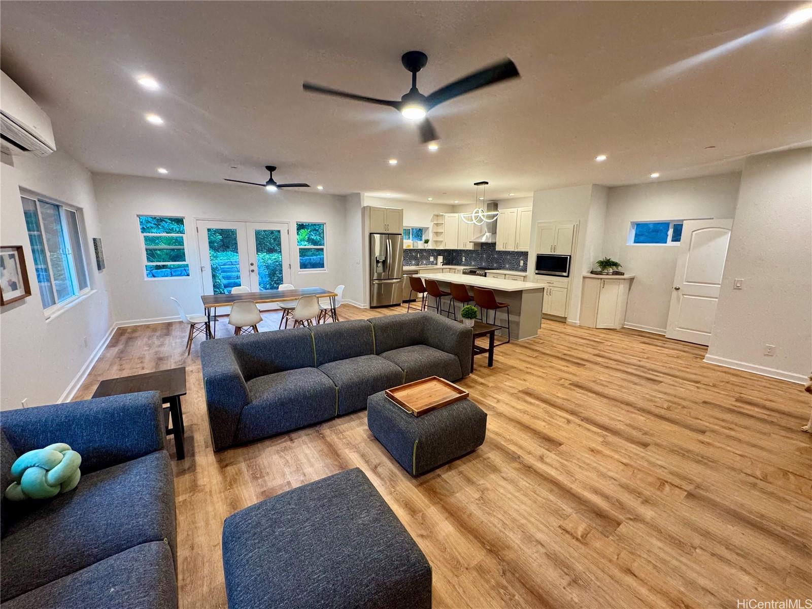 2318  Waiomao Road Palolo, Diamond Head home - photo 2 of 25