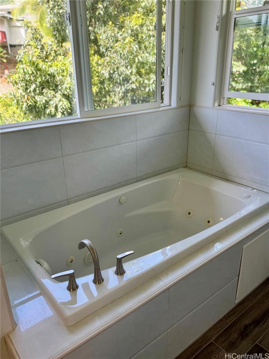 2318  Waiomao Road Palolo, Diamond Head home - photo 12 of 25