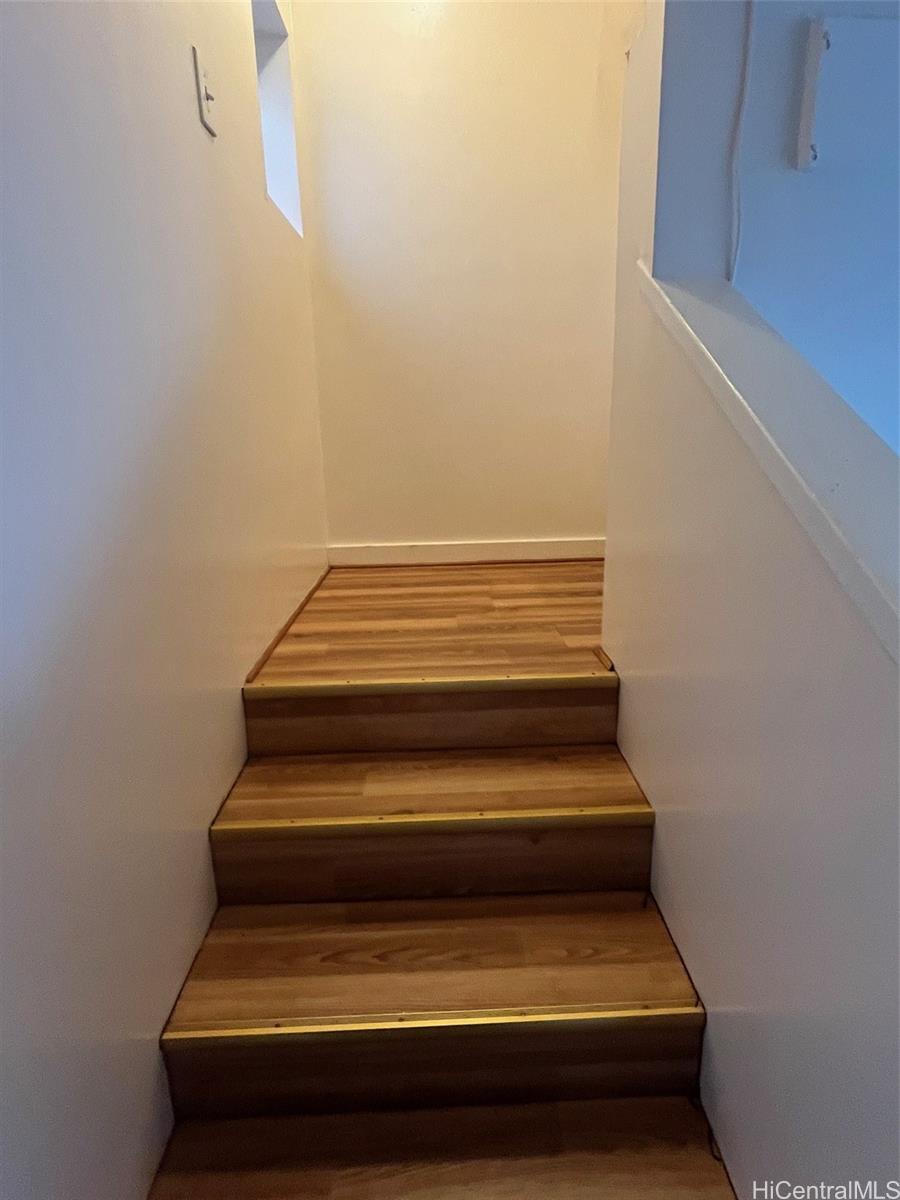 2319 Ahaiki St Pearl City - Rental - photo 13 of 14