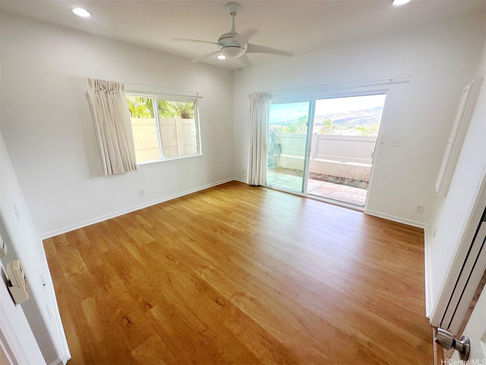 232 Hanakoa Place Honolulu - Rental - photo 12 of 24