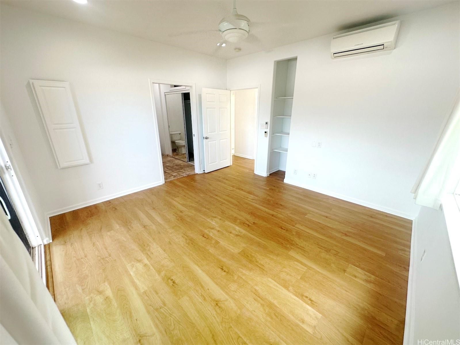 232 Hanakoa Place Honolulu - Rental - photo 14 of 24