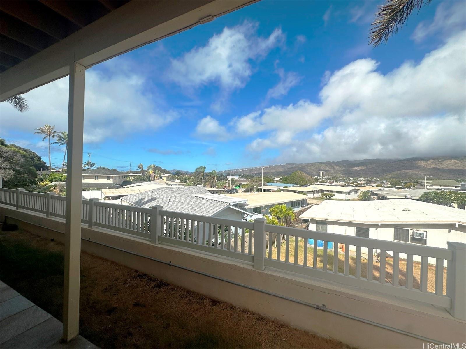 232 Hanakoa Place Honolulu - Rental - photo 22 of 24