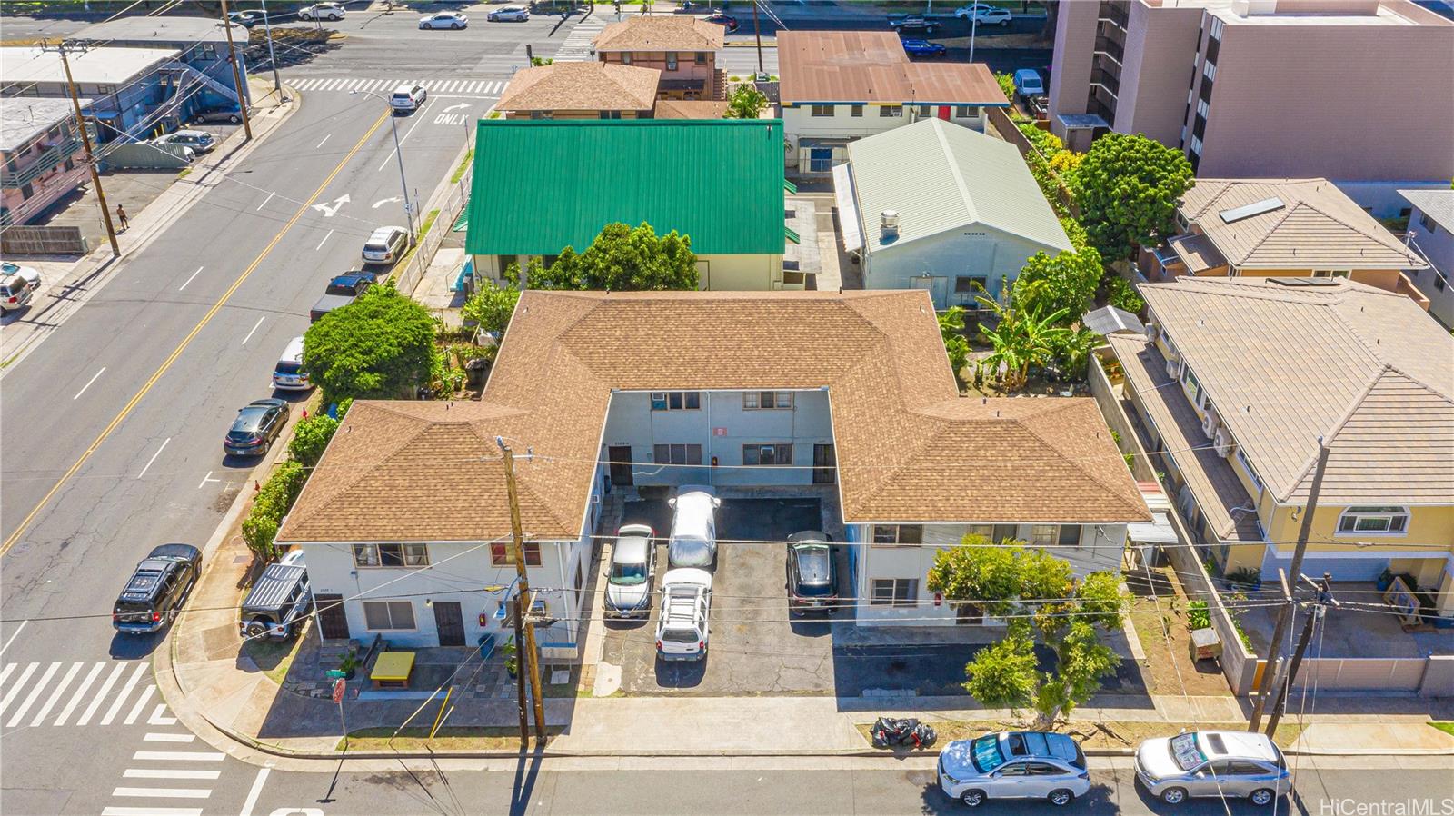 2325 Lime St Honolulu - Multi-family - photo 2 of 20