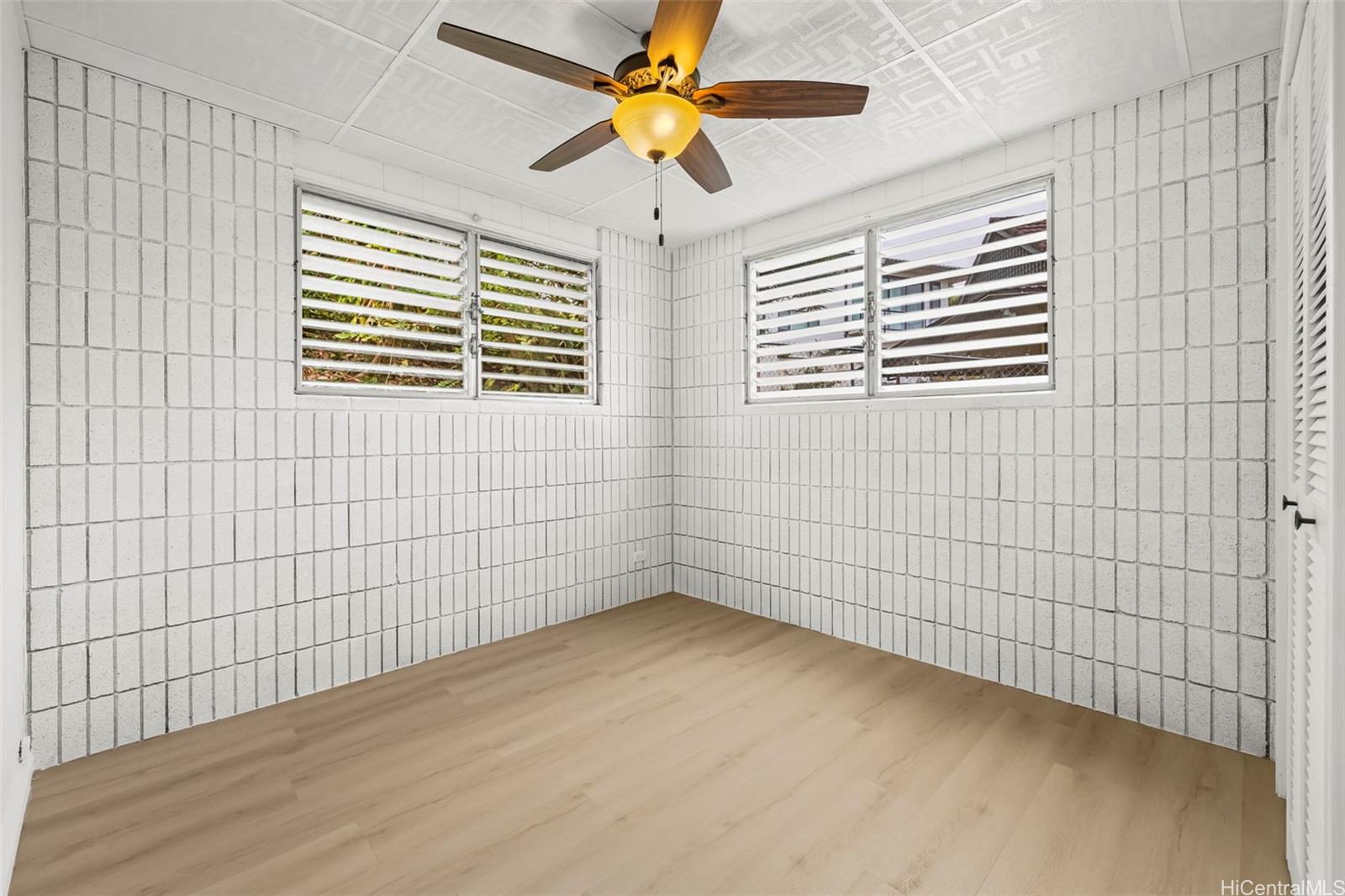 2325  Round Top Dr Makiki Heights, Honolulu home - photo 21 of 25