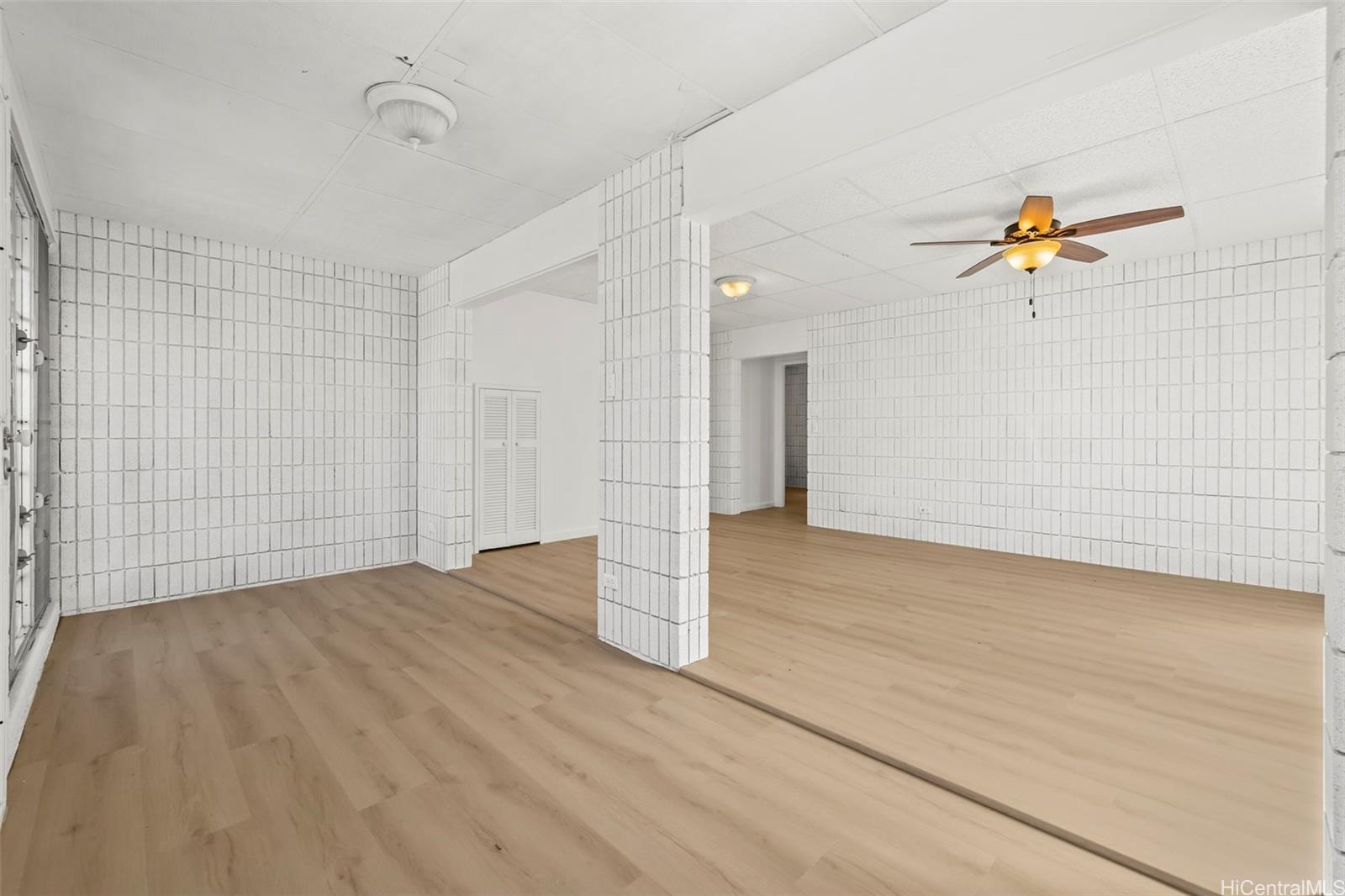 2325/2327 Round Top Drive Honolulu - Multi-family - photo 14 of 25