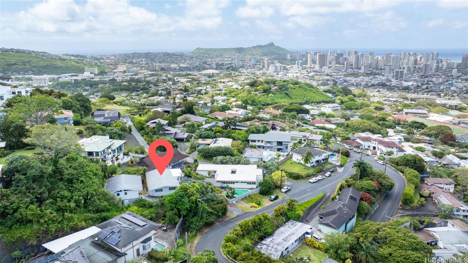 2325/2327 Round Top Dr Honolulu - Multi-family - photo 2 of 25