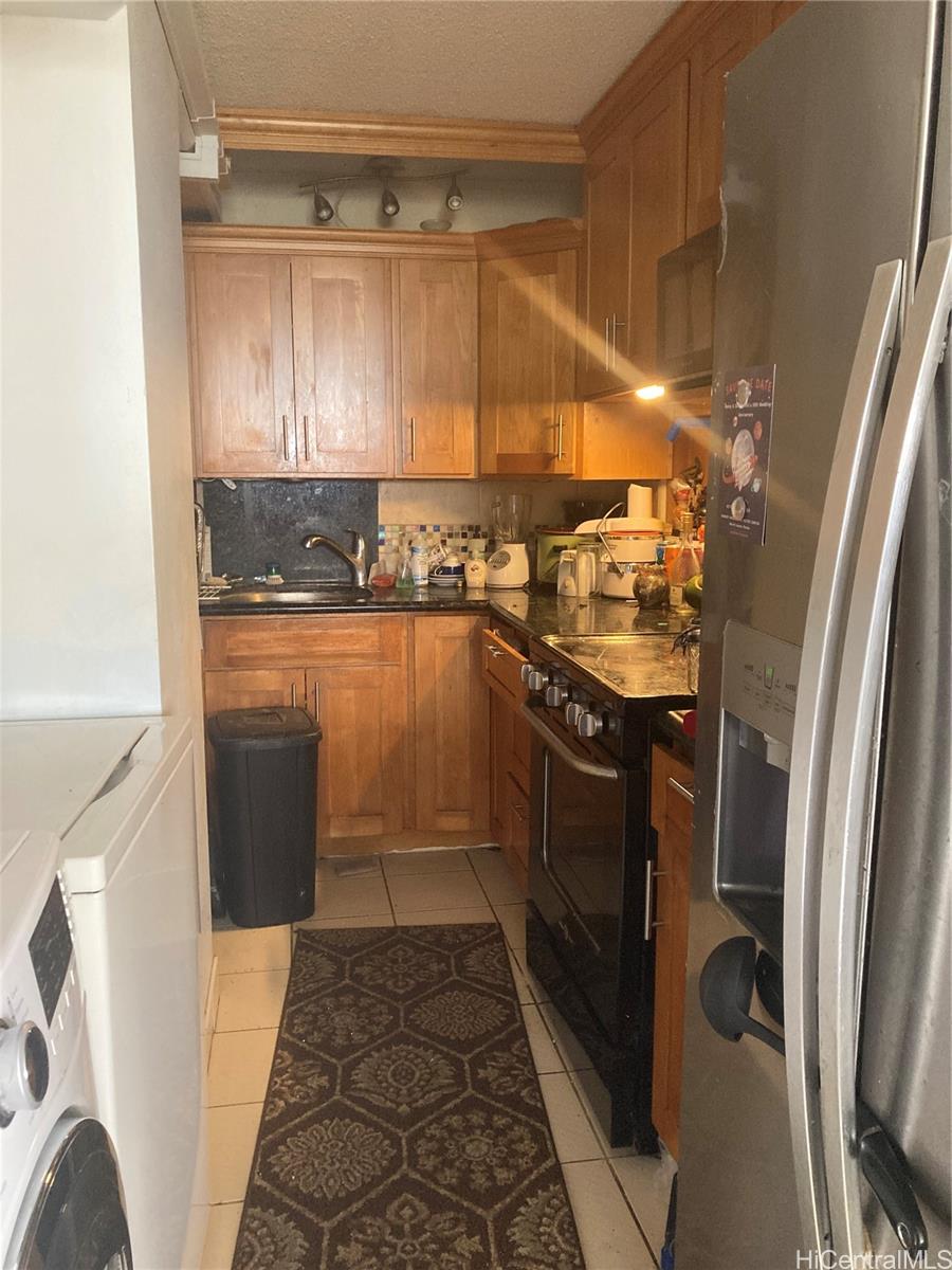 2333 Kapiolani Blvd Honolulu - Rental - photo 15 of 17