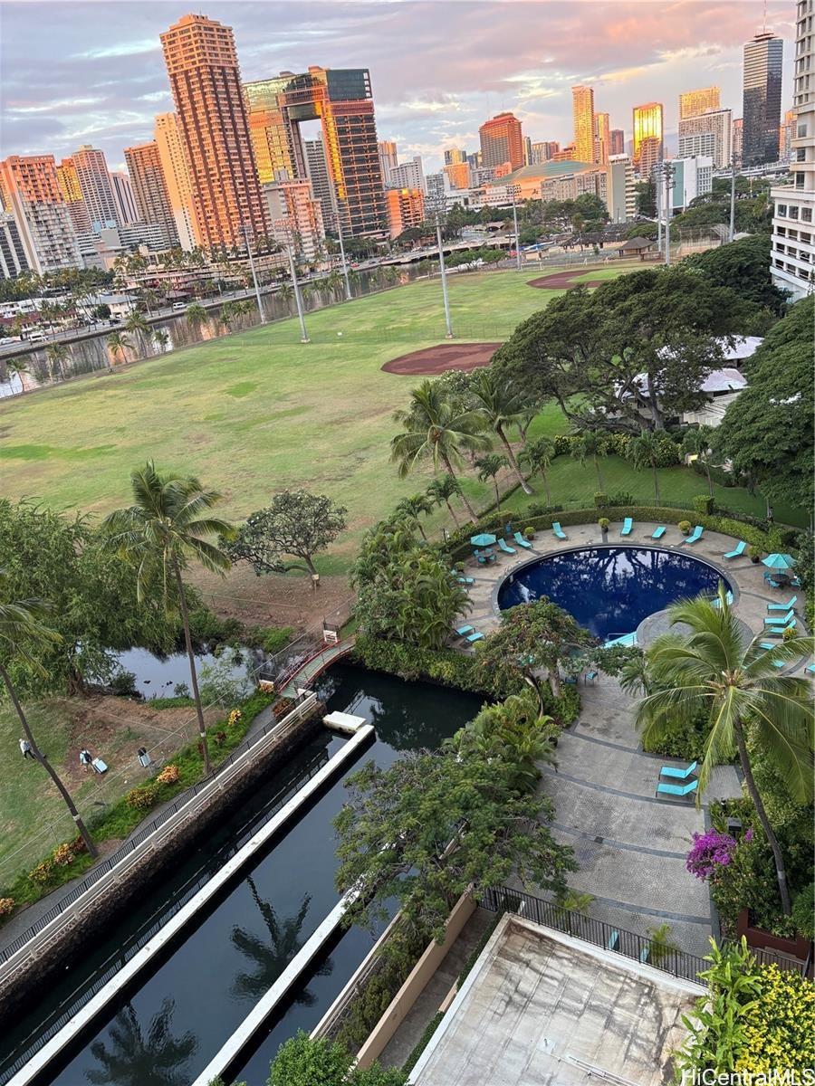 2333 Kapiolani Blvd Honolulu - Rental - photo 2 of 16