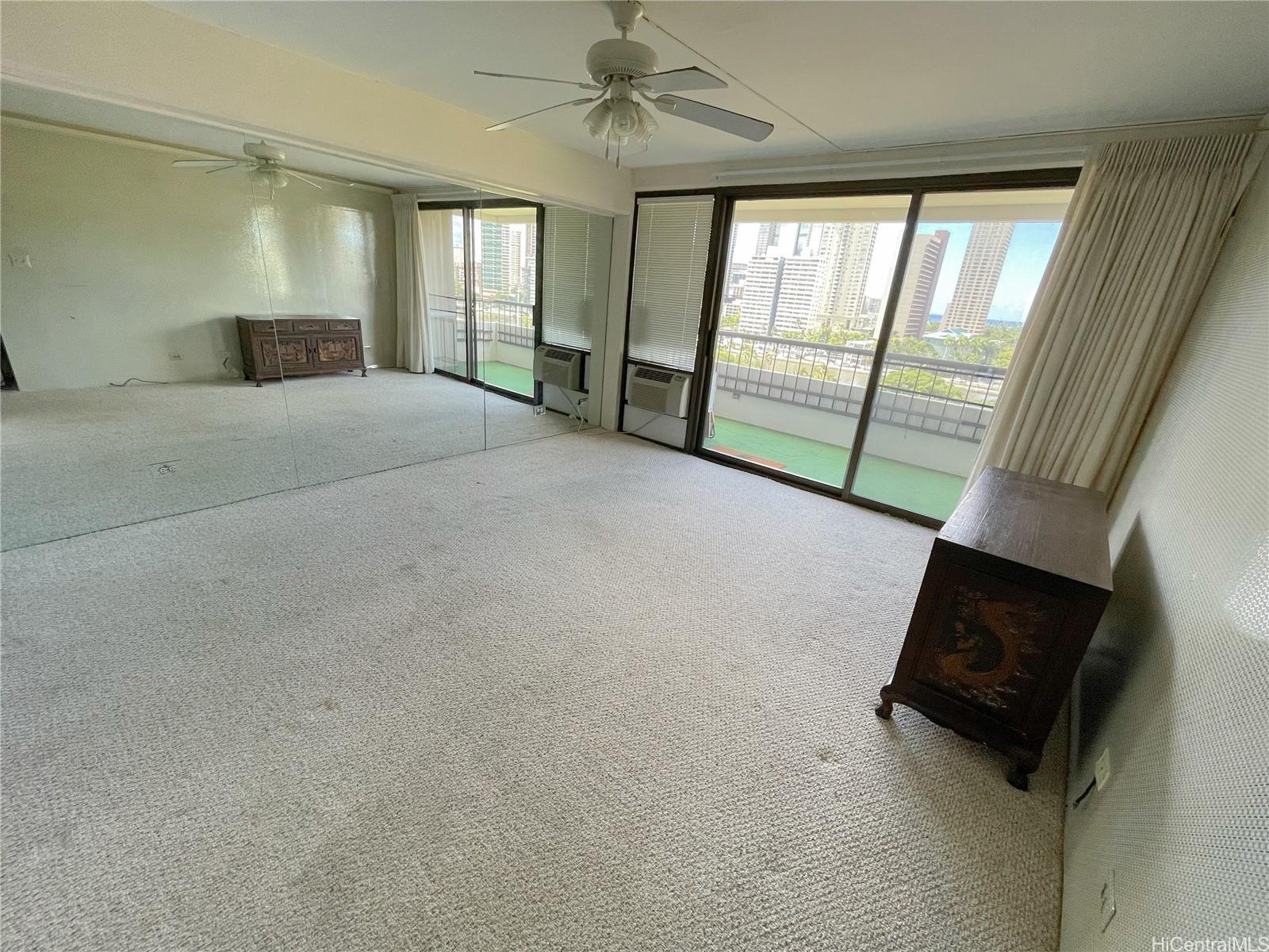 2333 Kapiolani Blvd Honolulu - Rental - photo 4 of 10