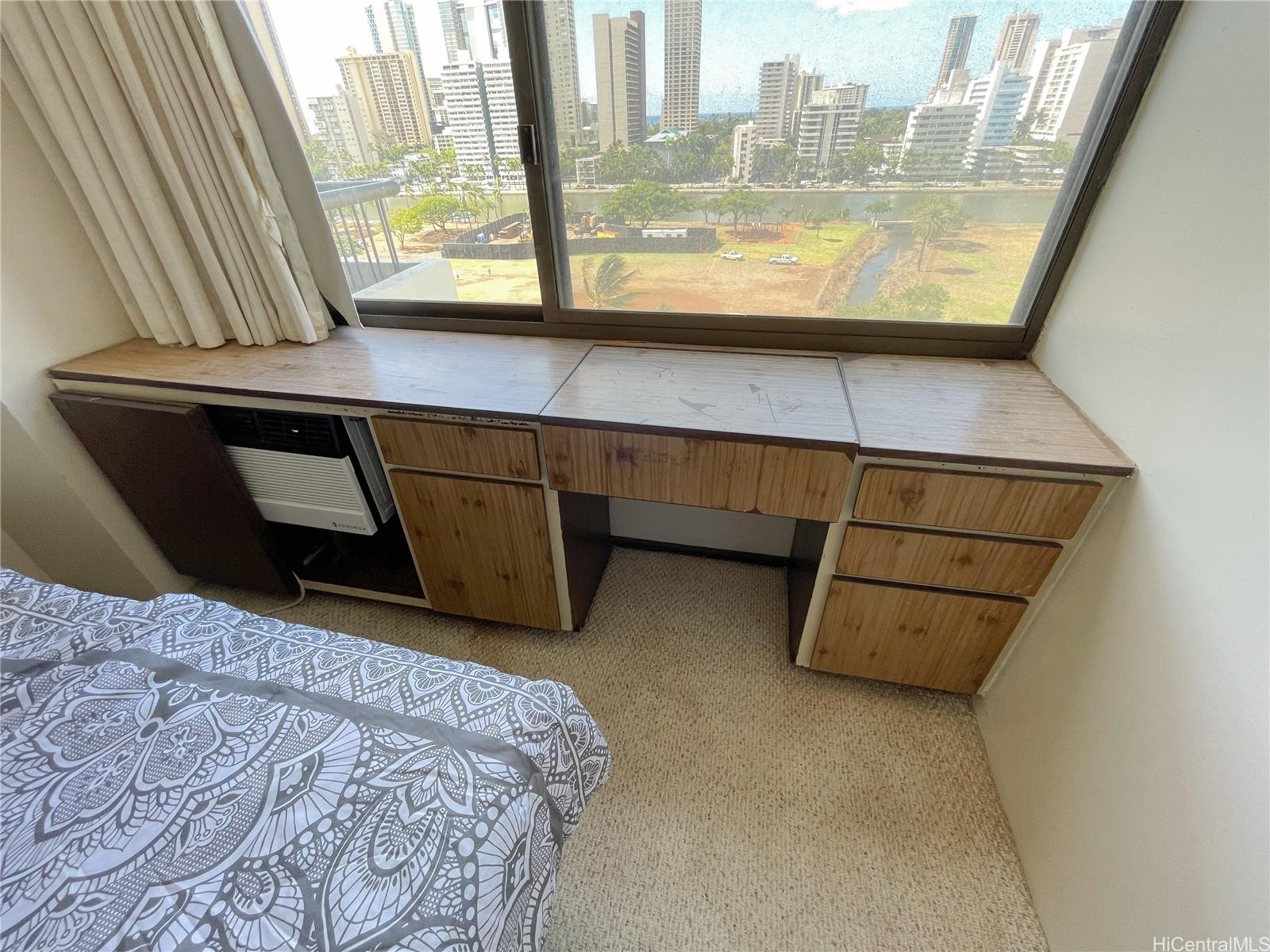 2333 Kapiolani Blvd Honolulu - Rental - photo 5 of 10