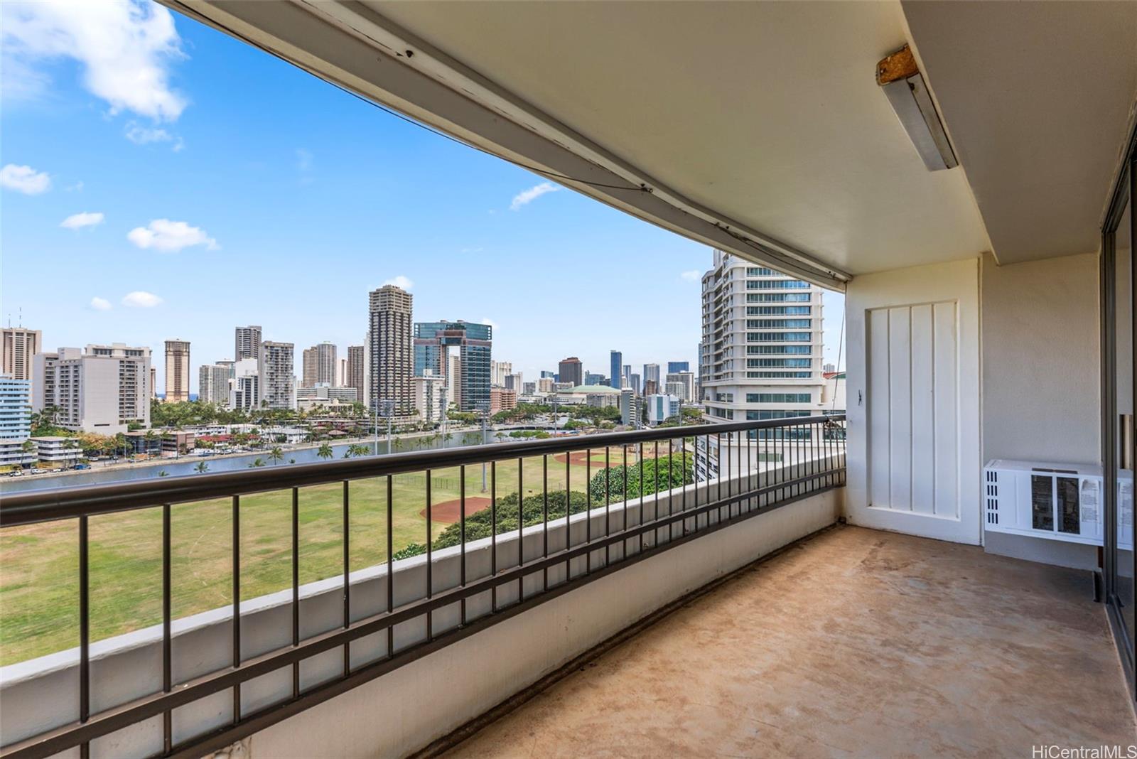 Marco Polo Apts condo # 1110, Honolulu, Hawaii - photo 19 of 25