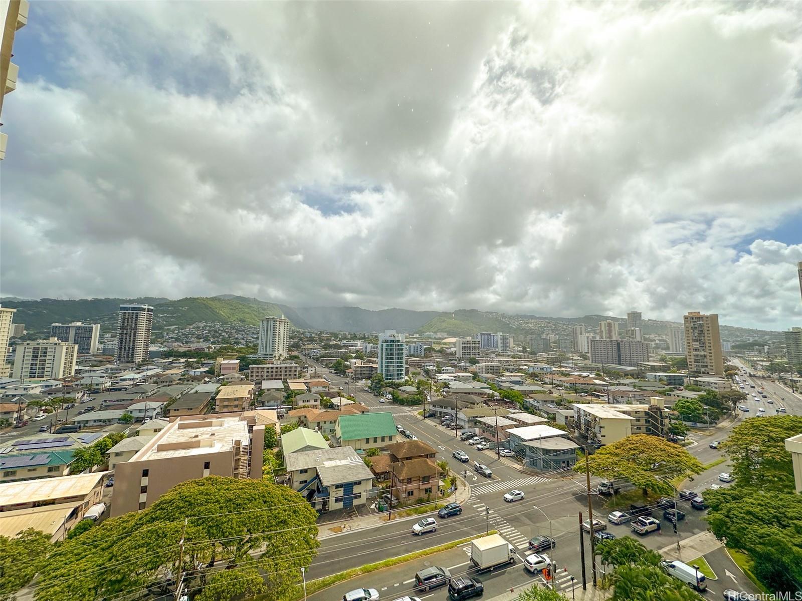 Marco Polo Apts condo # 1204, Honolulu, Hawaii - photo 8 of 8