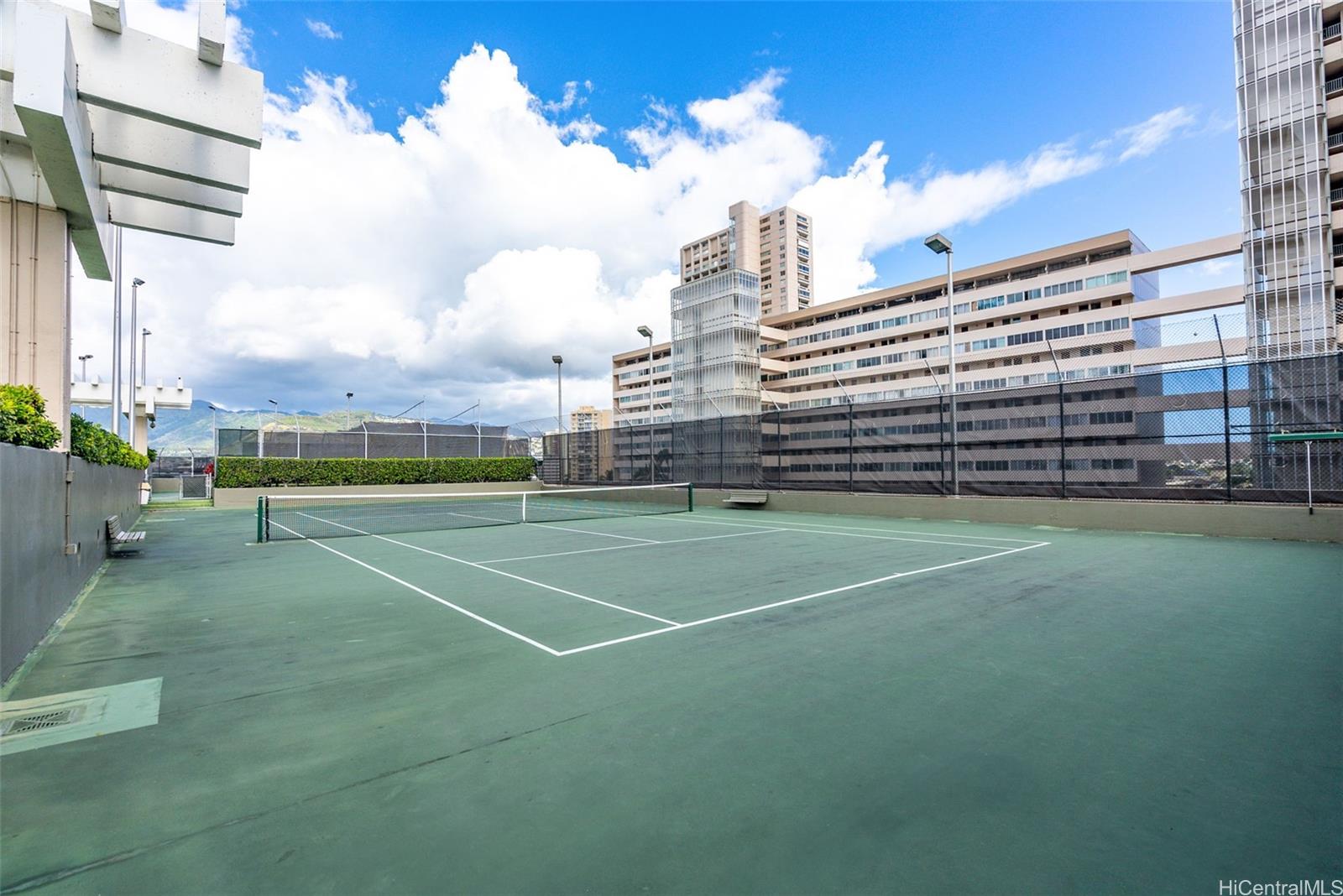 Marco Polo Apts condo # 1301, Honolulu, Hawaii - photo 19 of 25