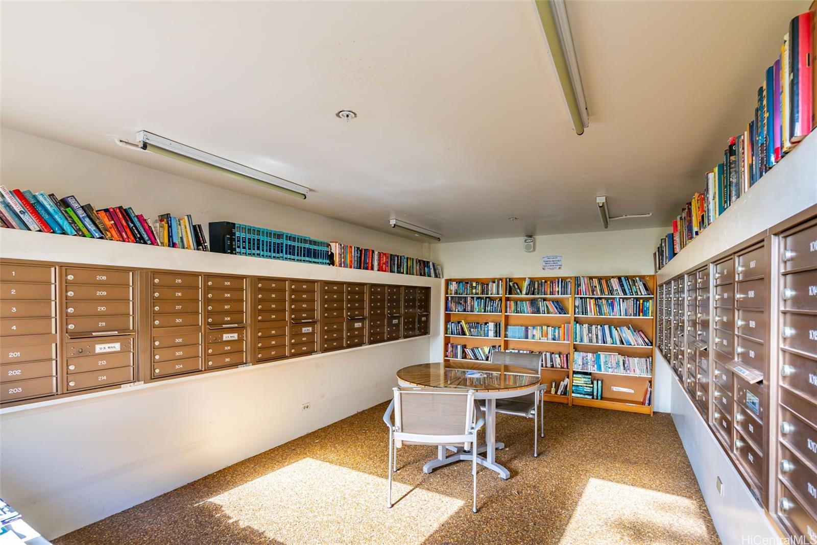 Marco Polo Apts condo # 1301, Honolulu, Hawaii - photo 22 of 25