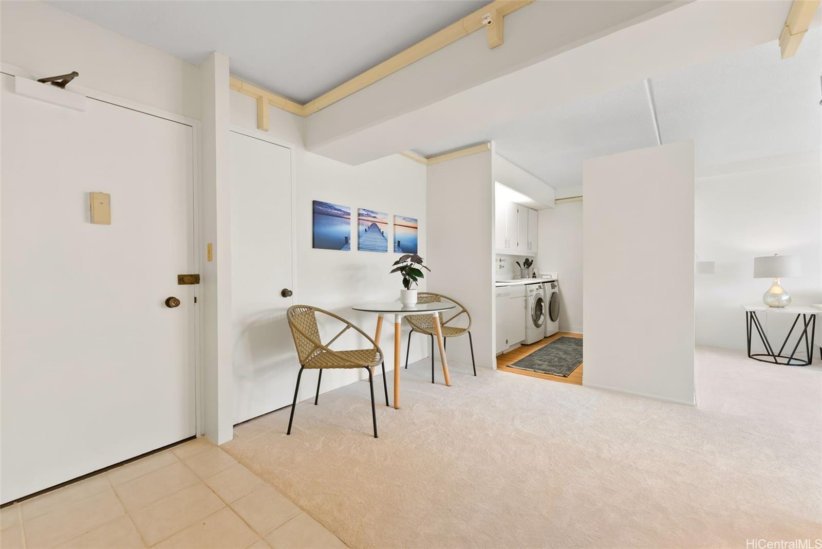 Marco Polo Apts condo # 1301, Honolulu, Hawaii - photo 4 of 25