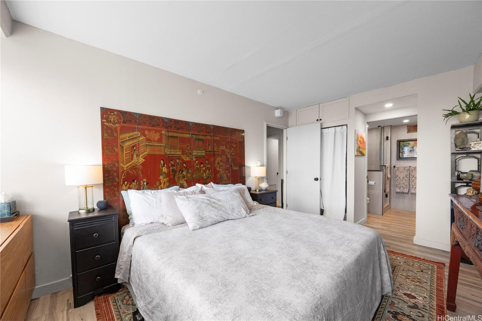 Marco Polo Apts condo # 1410, Honolulu, Hawaii - photo 16 of 25