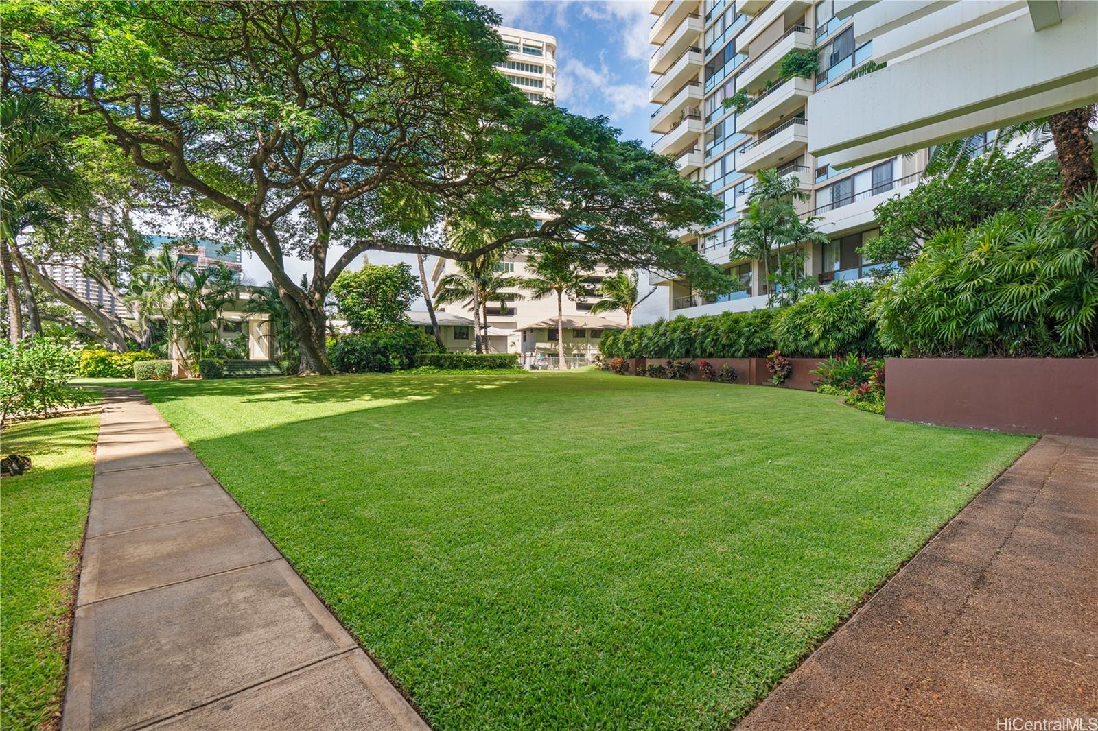 Marco Polo Apts condo # 1509, Honolulu, Hawaii - photo 21 of 25