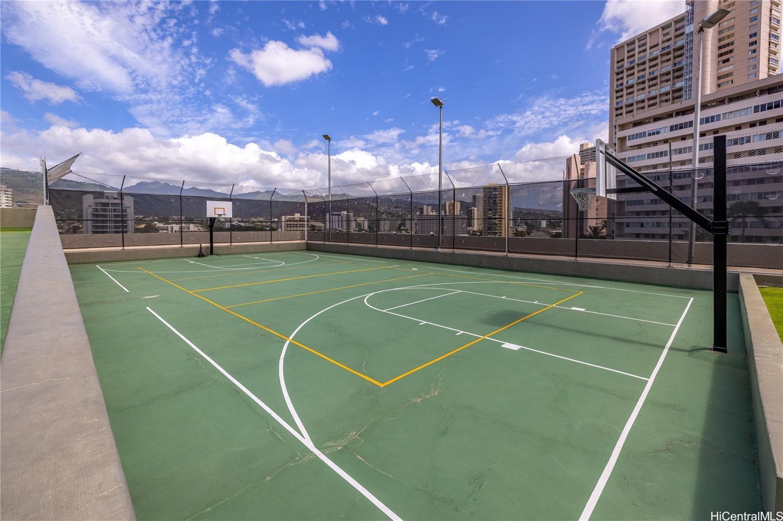 Marco Polo Apts condo # 1607, Honolulu, Hawaii - photo 20 of 21