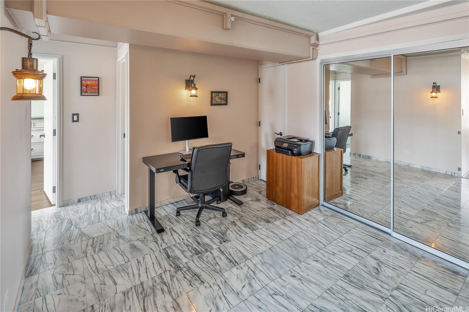 Marco Polo Apts condo # 1607, Honolulu, Hawaii - photo 9 of 21