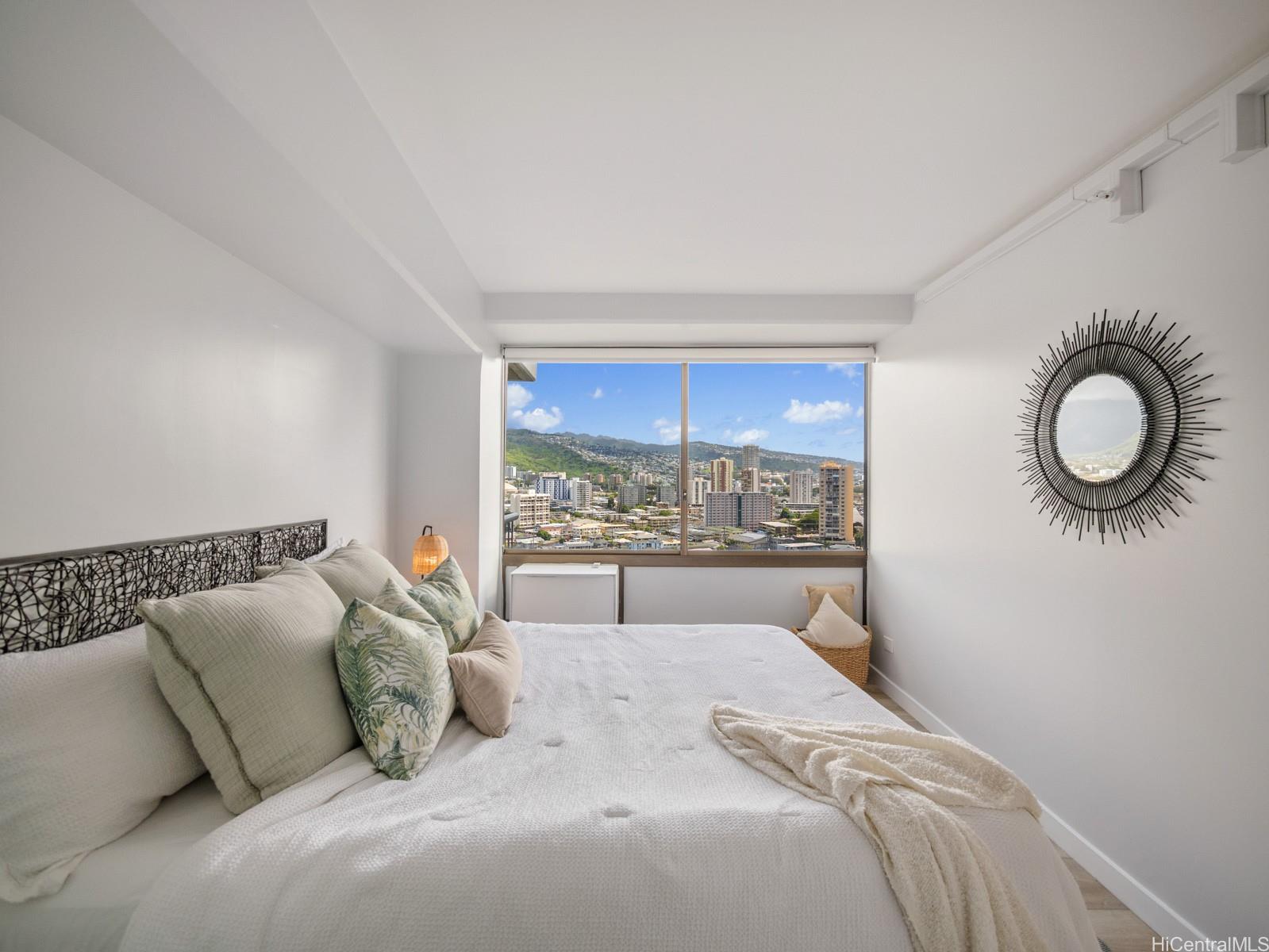 Marco Polo Apts condo # 1803, Honolulu, Hawaii - photo 9 of 18