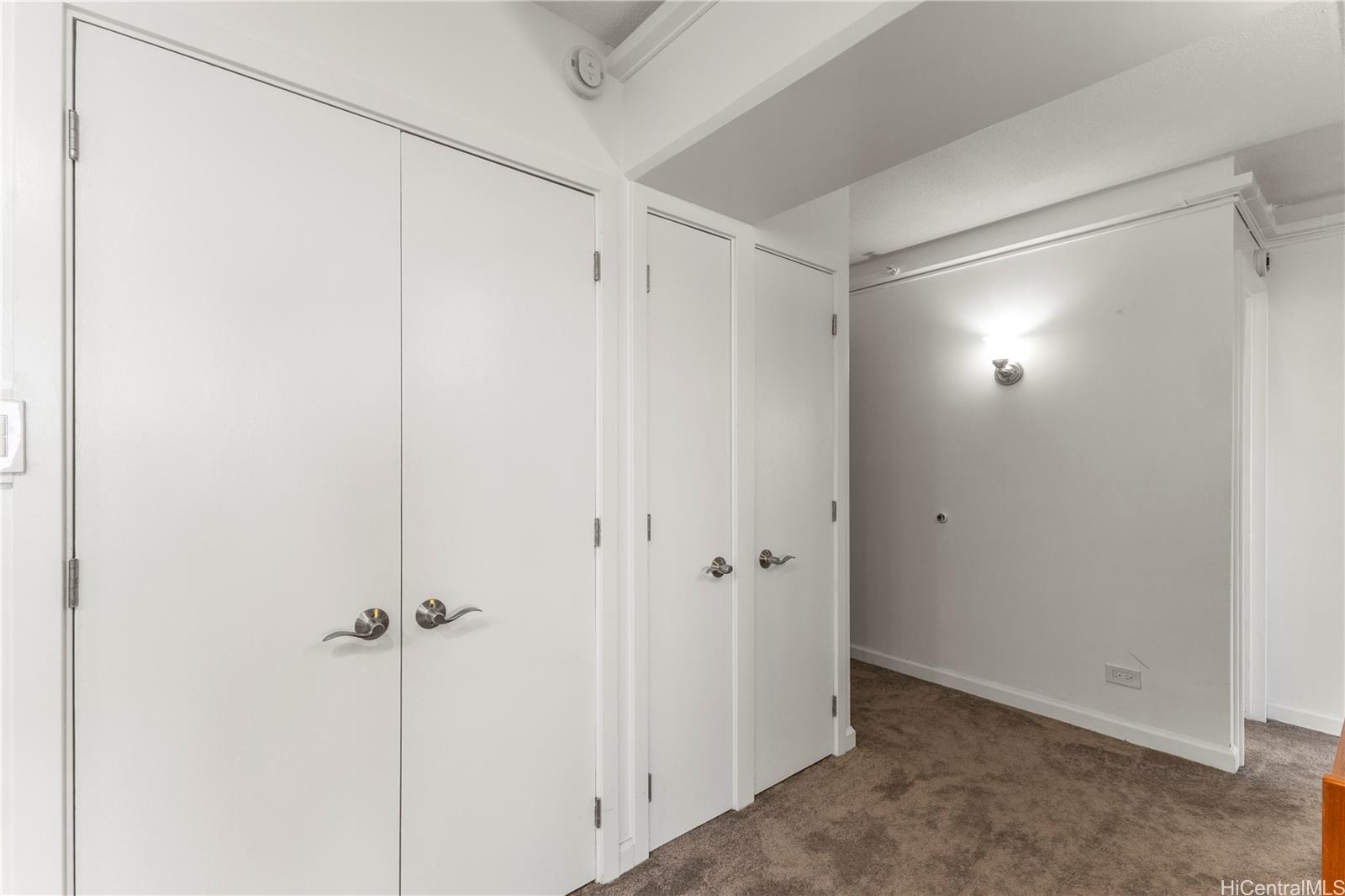 Marco Polo Apts condo # 2216, Honolulu, Hawaii - photo 12 of 25