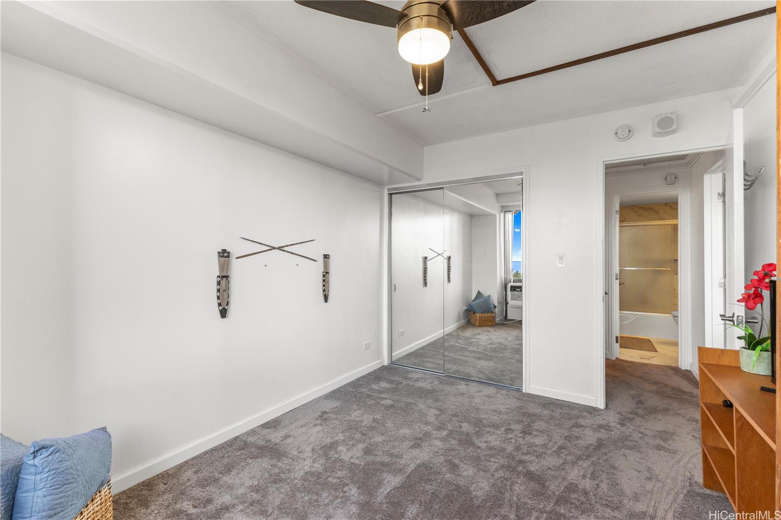 Marco Polo Apts condo # 2216, Honolulu, Hawaii - photo 18 of 25