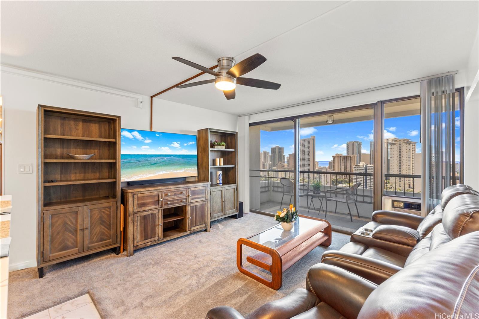 Marco Polo Apts condo # 2216, Honolulu, Hawaii - photo 6 of 25