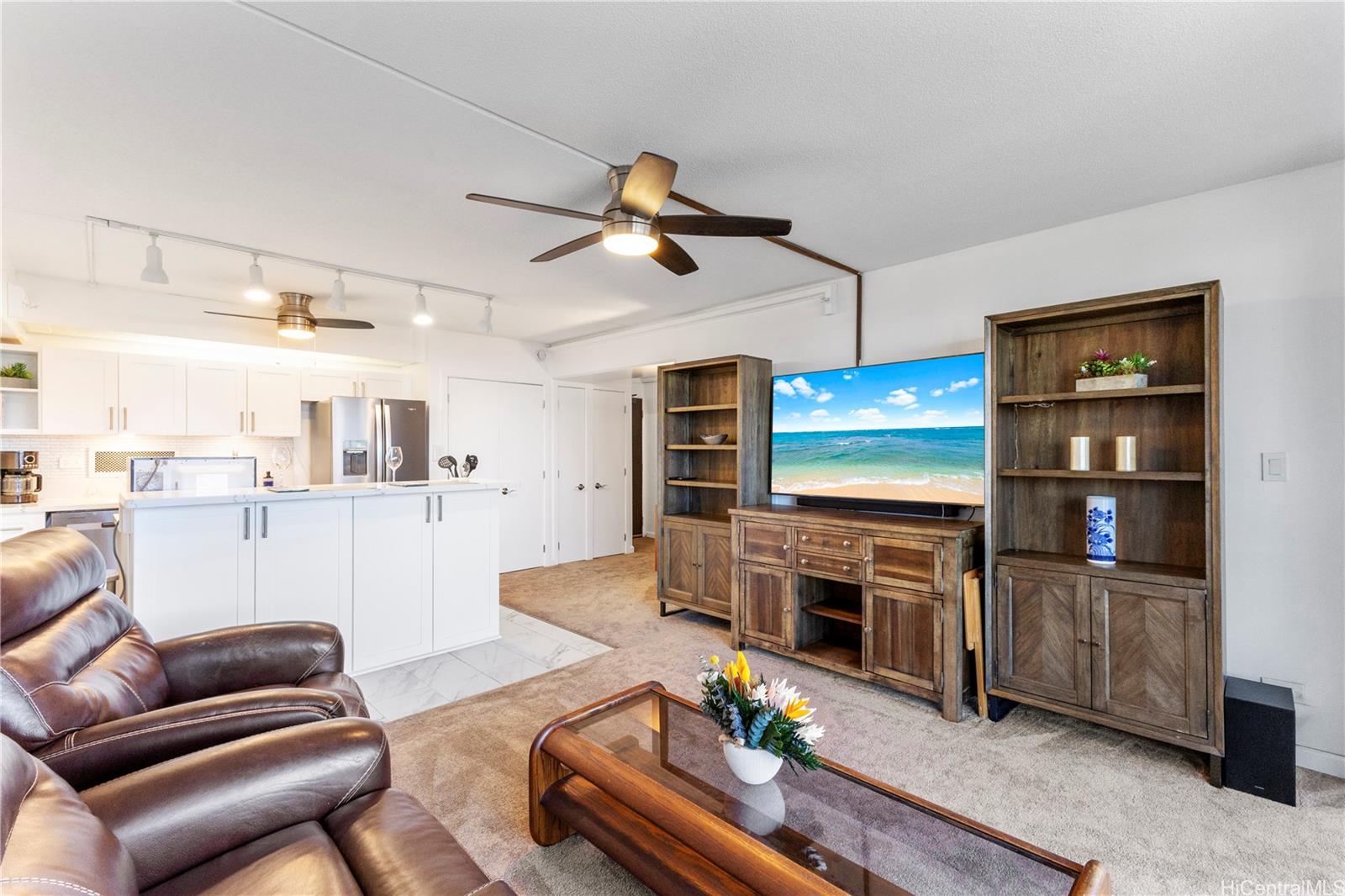 Marco Polo Apts condo # 2216, Honolulu, Hawaii - photo 8 of 25