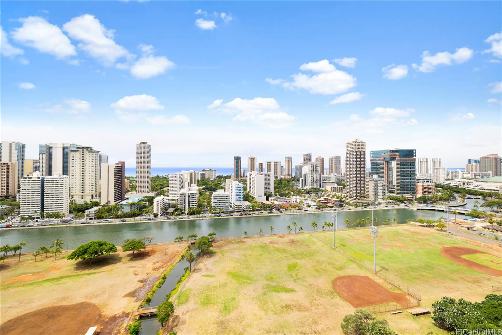 Marco Polo Apts condo # 2413, Honolulu, Hawaii - photo 4 of 25