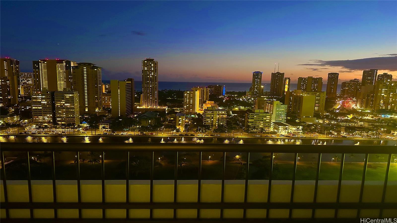 Marco Polo Apts condo # 2609, Honolulu, Hawaii - photo 3 of 25