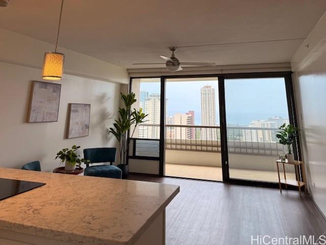 Marco Polo Apts condo # 2709, Honolulu, Hawaii - photo 6 of 14