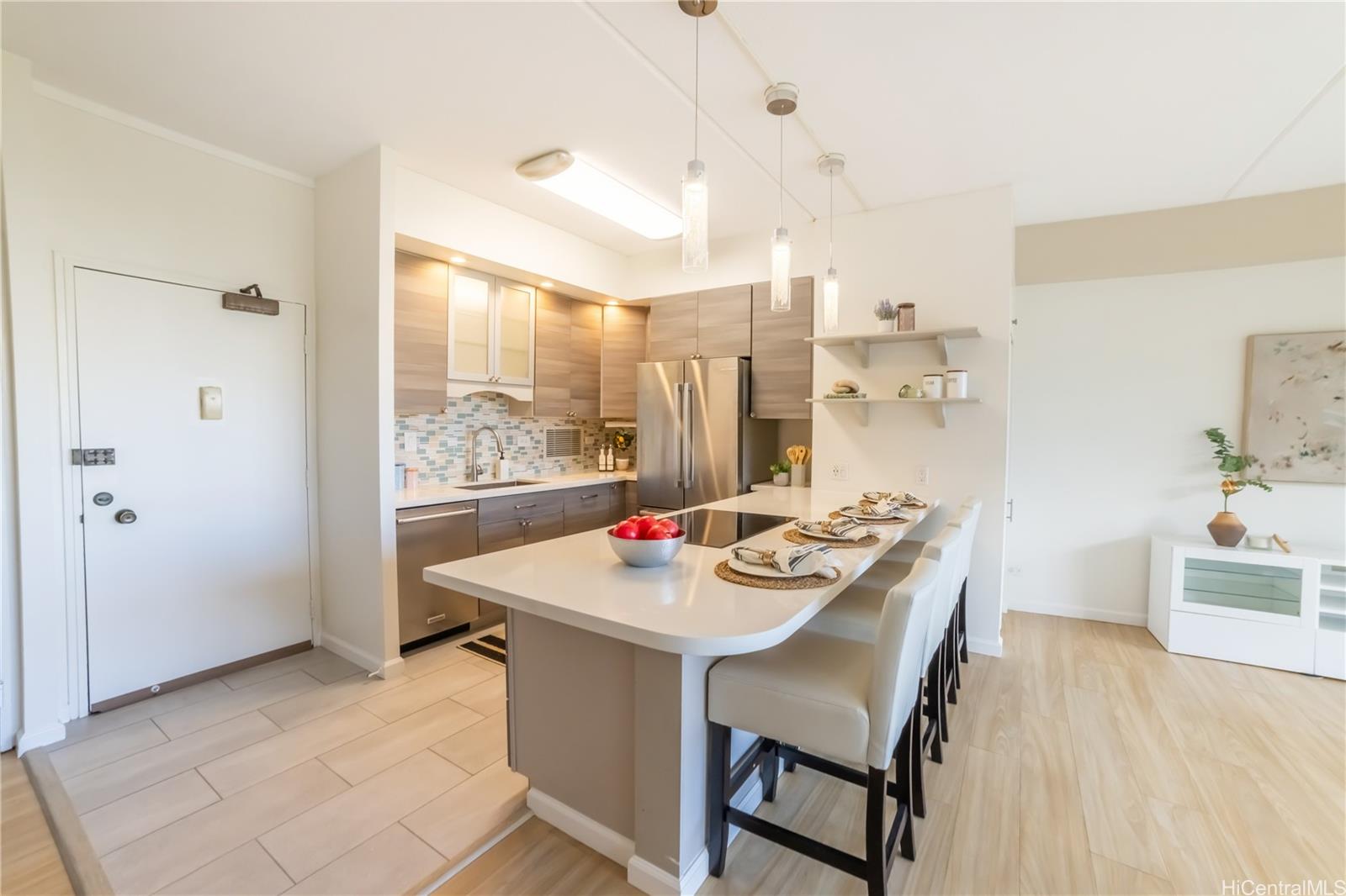 Marco Polo Apts condo # 311, Honolulu, Hawaii - photo 6 of 25